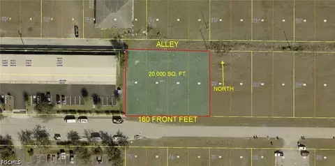 1021 NE 8th St, Cape Coral, FL 33909