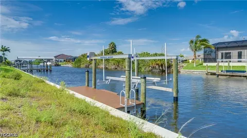 1217 NW 33rd Ave, Cape Coral, FL 33993