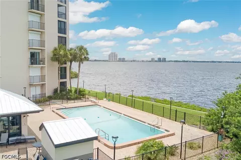 4510 N Key Dr #204, North Fort Myers, FL 33903