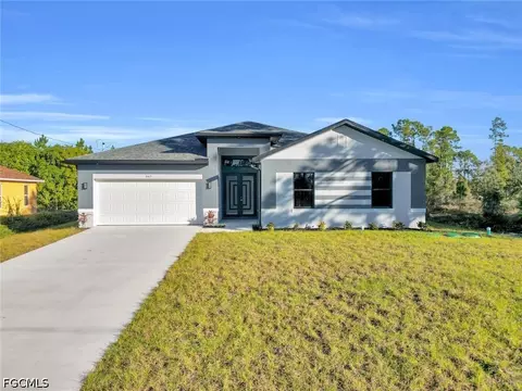 1112 Summa Blvd, Lehigh Acres, FL 33974