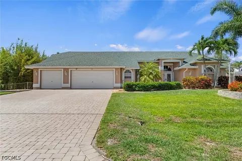 508 SW 6th St, Cape Coral, FL 33991