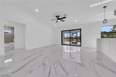 Living - 7573 19th Ter, Labelle, FL 33935 photo 4 of 4
