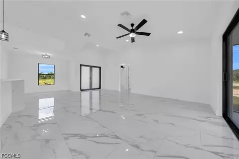 Living - 7573 19th Ter, Labelle, FL 33935 photo 3 of 4