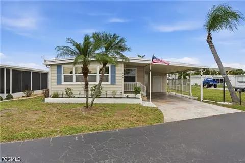 340 Mattie Ave, Fort Myers, FL 33908
