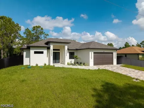 811 Rush Ave, Lehigh Acres, FL 33972