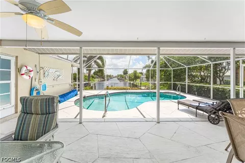 3931 Pelican Blvd, Cape Coral, FL 33914