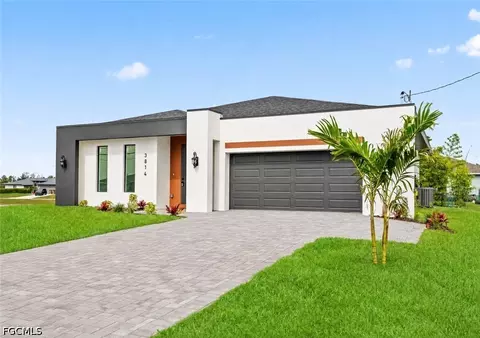 3814 Gator Cir W, Cape Coral, FL 33909