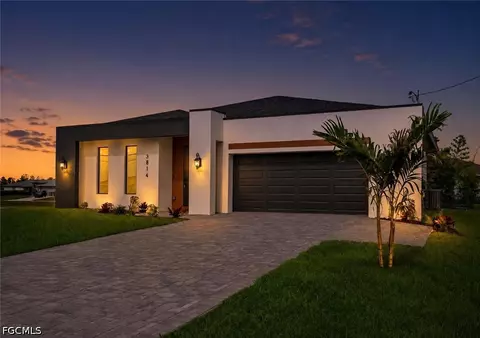 3814 W Gator Cir, Cape Coral, FL 33909