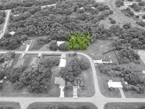 March Ln, Labelle, FL 33935 photo 5