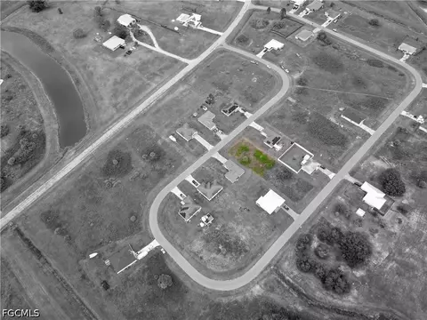 9042 Green Cir, Labelle, FL 33935 photo 6