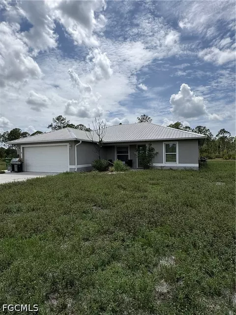 2872 Secretariat Dr, Labelle, FL 33935