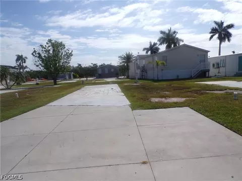 128 Cortez Way, Fort Myers Beach, FL 33931