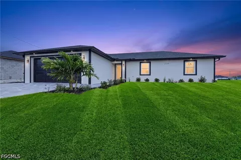 2234 Santa Barbara Blvd N, Cape Coral, FL 33993