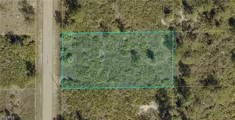 1218 Congress Ave, Lehigh Acres, FL 33972