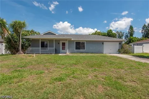 171 SE 4th St, Cape Coral, FL 33990
