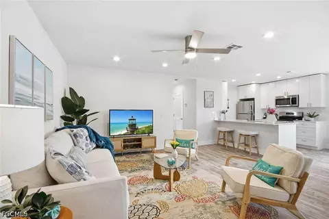 805 E Gulf Dr #8A, Sanibel, FL 33957