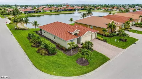 3036 Sunset Pointe Cir, Cape Coral, FL 33914