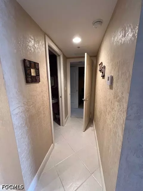 2080 W 1st St #206, Fort Myers, FL 33901