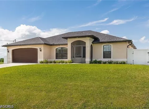 2522 NW 11th St, Cape Coral, FL 33993