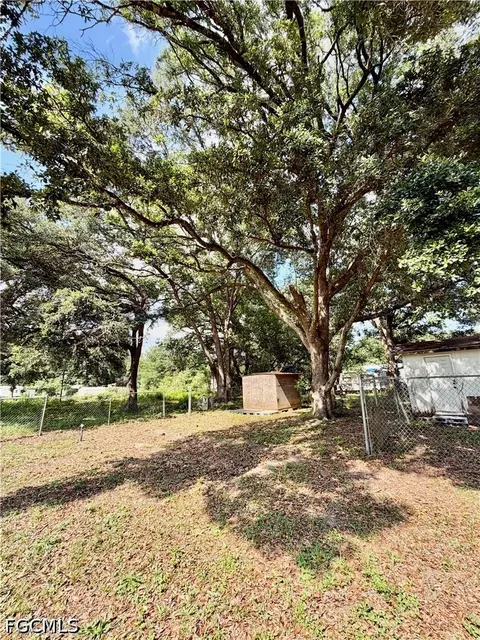 6020 Nutmeg Ave, Pace, FL 32571 photo 5