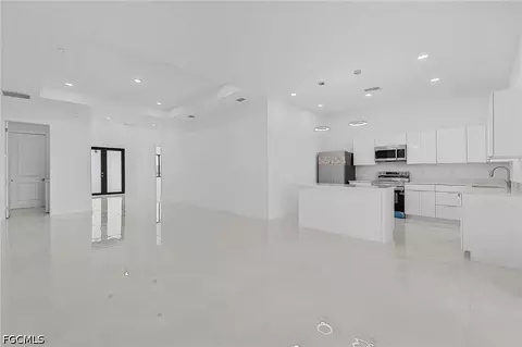 231 NW 27th Ave, Cape Coral, FL 33993