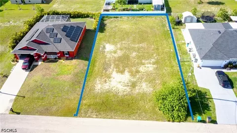 2821 NW 26th St, Cape Coral, FL 33993