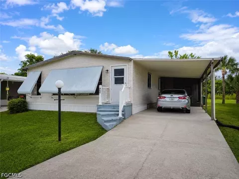 20 Grosbeak Lane #20, Naples, FL 34114