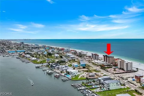 538 Estero Blvd #304, Fort Myers Beach, FL 33931