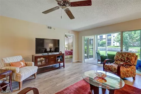 9900 Sunset Cove Ln #114, Fort Myers, FL 33919