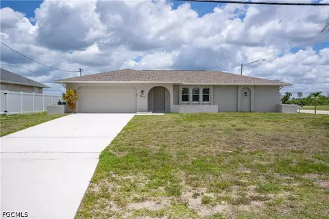 1601 NW 16th Ter, Cape Coral, FL 33993