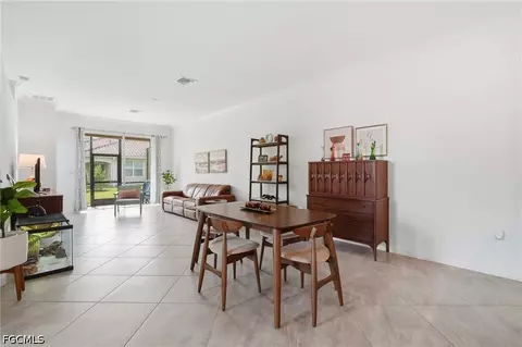 Dining - 1689 Alameda Dr, Naples, FL 34120 photo 3 of 4