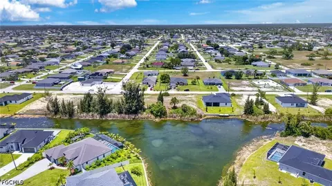 2108 NW 21st St, Cape Coral, FL 33993