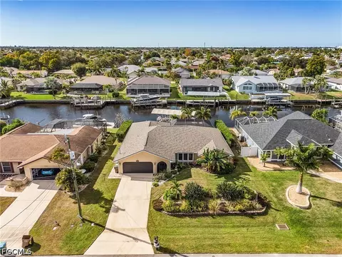 1102 SE 21st Ave, Cape Coral, FL 33990