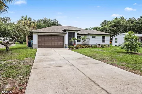 Other - 190 Hendry St, Labelle, FL 33935 photo 3 of 8