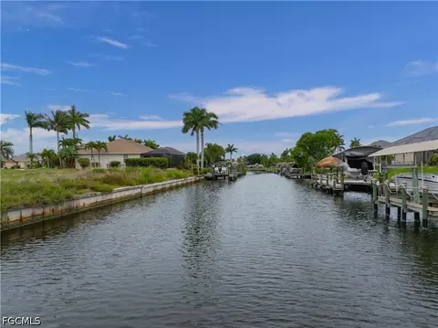 2517 SW 30th Ter, Cape Coral, FL 33914