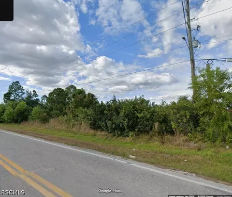 5210 Centennial Blvd, Lehigh Acres, FL 33971