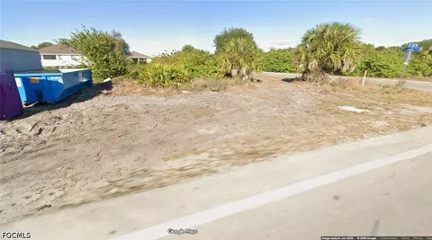 2802 1st St W, Lehigh Acres, FL 33971