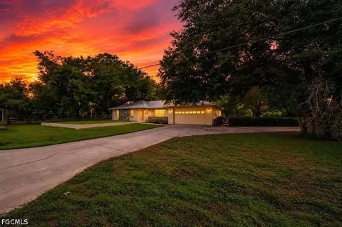 11751 Deal Rd, North Fort Myers, FL 33917