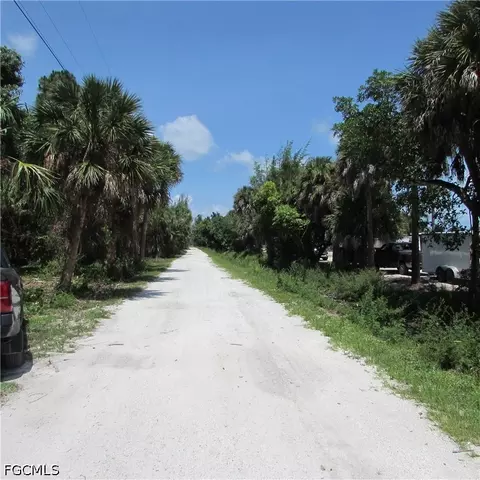 14901 Stringfellow Rd, Bokeelia, FL 33922 photo 9