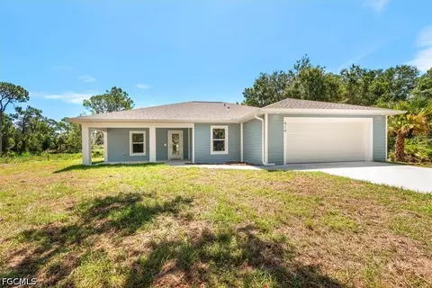 414 Cleveland Ave, Lehigh Acres, FL 33972