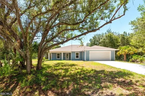 414 Cleveland Ave, Lehigh Acres, FL 33972