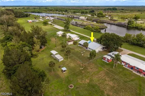 View/Area - 1159 Lock Ln, Moore Haven, FL 33471 photo 11 of 15