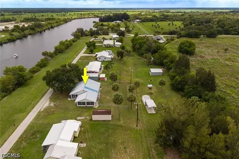 View/Area - 1159 Lock Ln, Moore Haven, FL 33471 photo 6 of 15