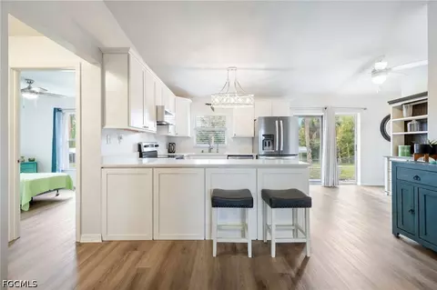 Kitchen - 1159 Lock Ln, Moore Haven, FL 33471 photo 6 of 6