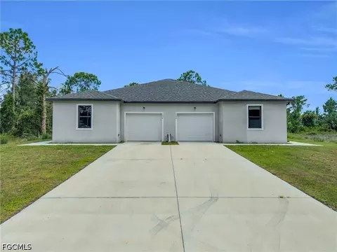1054 Ainsworth St E, Lehigh Acres, FL 33974