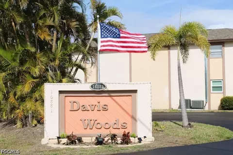16881 Davis Rd #712, Fort Myers, FL 33908