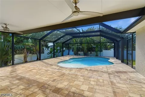 317 SW 25th Ave, Cape Coral, FL 33991