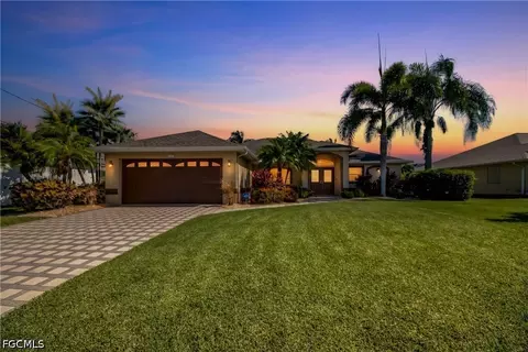 1913 SW 41st St, Cape Coral, FL 33914