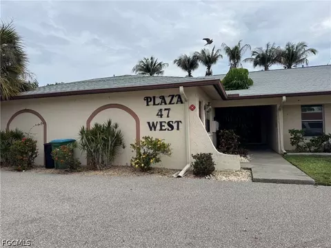 607 SE 47th St #1, Cape Coral, FL 33904