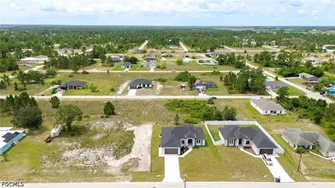 View/Area - 1142 Eclipse St E, Lehigh Acres, FL 33974 photo 2 of 3